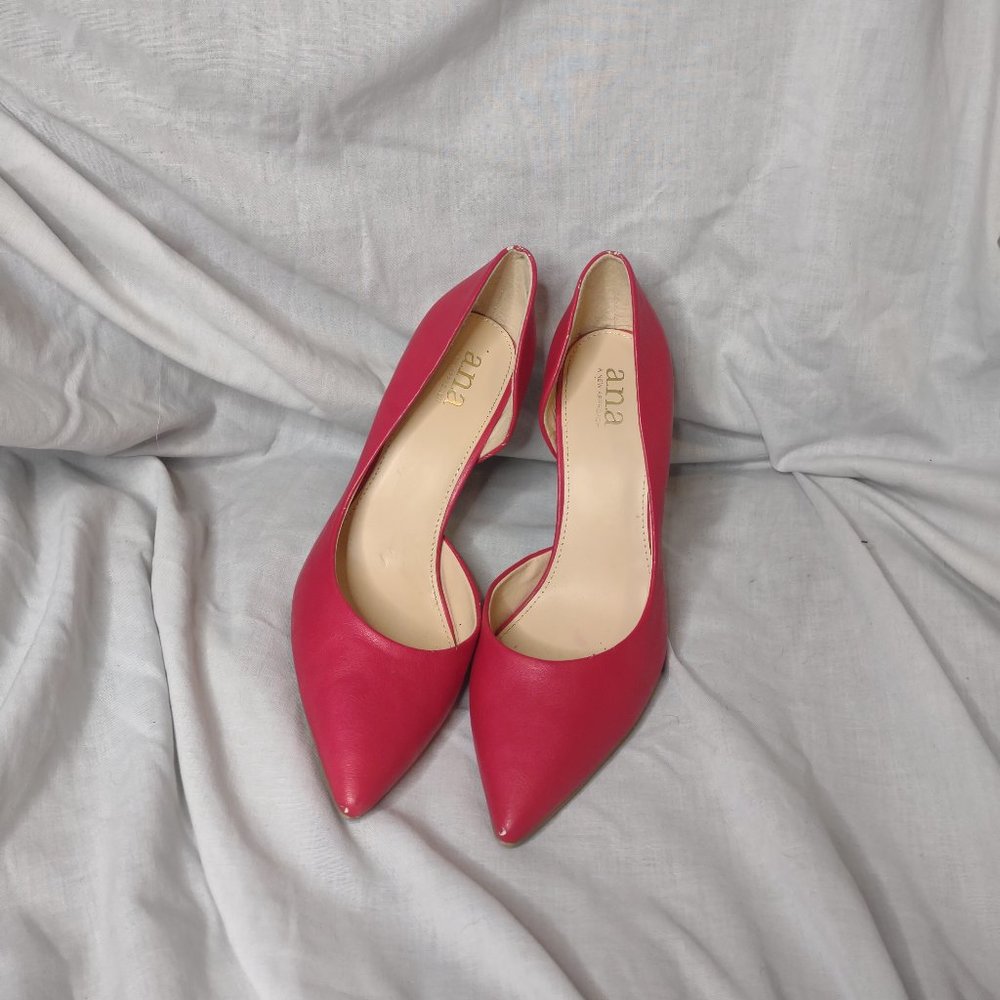 A.N.A Red Heels 3.5" Size 7.5